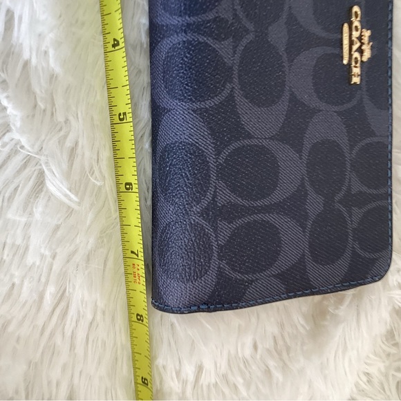 Coach blue jacquard accordian wallet - Picture 7 of 8